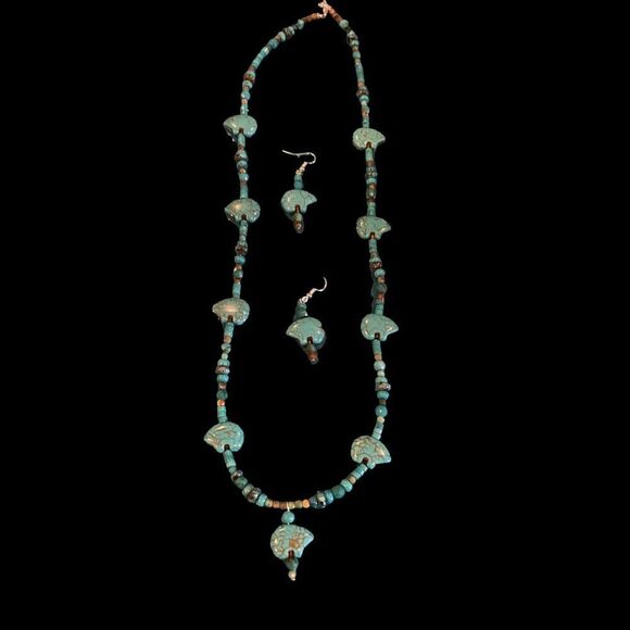 Zuni Bear Fetish Necklace Earring Set - Picture 4 of 5